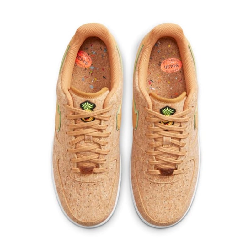 Nike Air Force 1 '07 Premium DJ2536-900 04