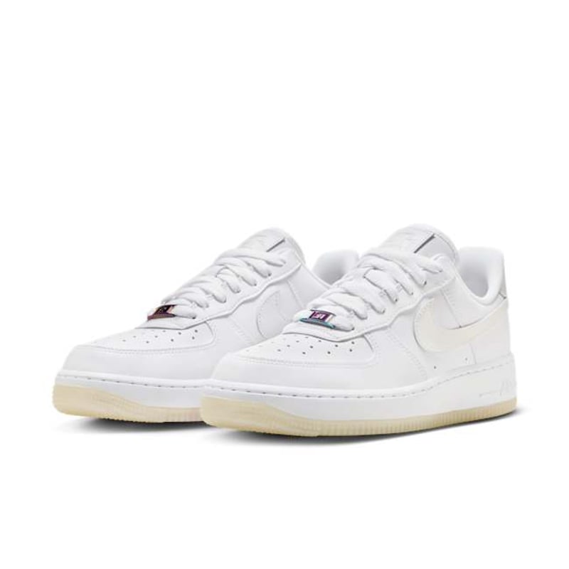 Nike Air Force 1 '07 LX FZ5531-111 05
