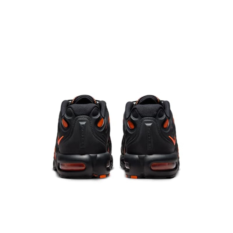 Nike Air Max Plus Drift FD4290-010 06