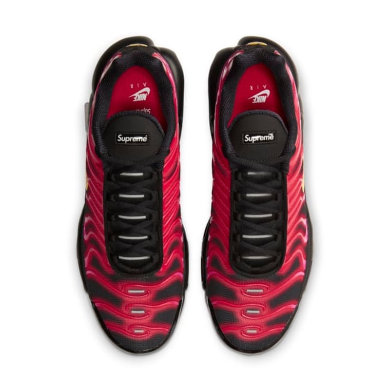 Nike Air Max Plus x Supreme DA1472-600 04