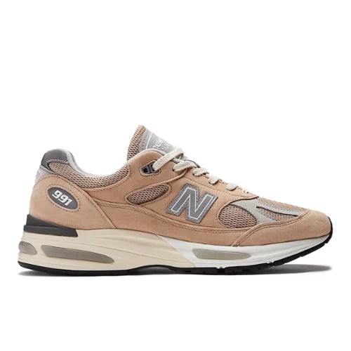 New Balance 991v2 Made in UK sneakerit "Cuban Sand" | Miehet & Naiset | Sportstyle | 00 | SPORTSHOWROOM