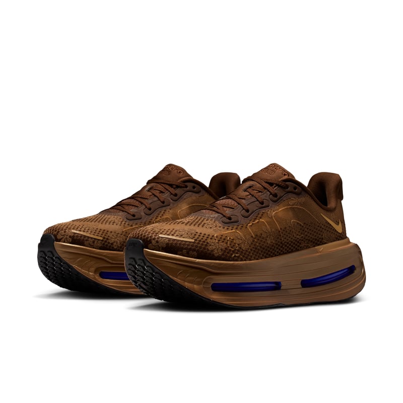 Nike Vomero Premium IQ0028-200 05