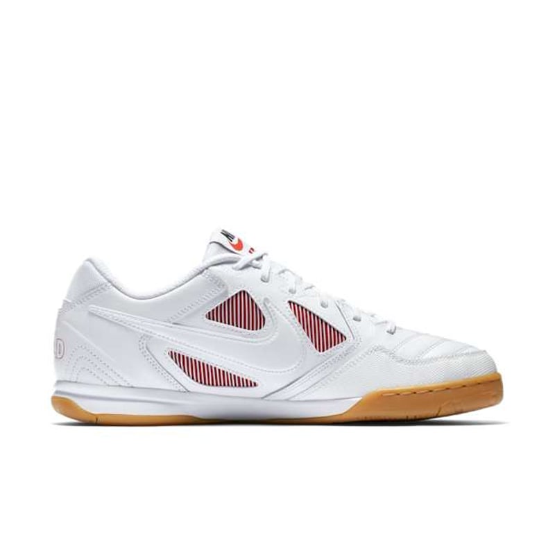 Nike SB Gato x Supreme AR9821-116 03