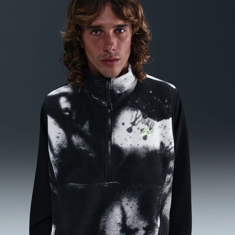 Nike ACG "Wolf Tree" Printed HV1121-060 01