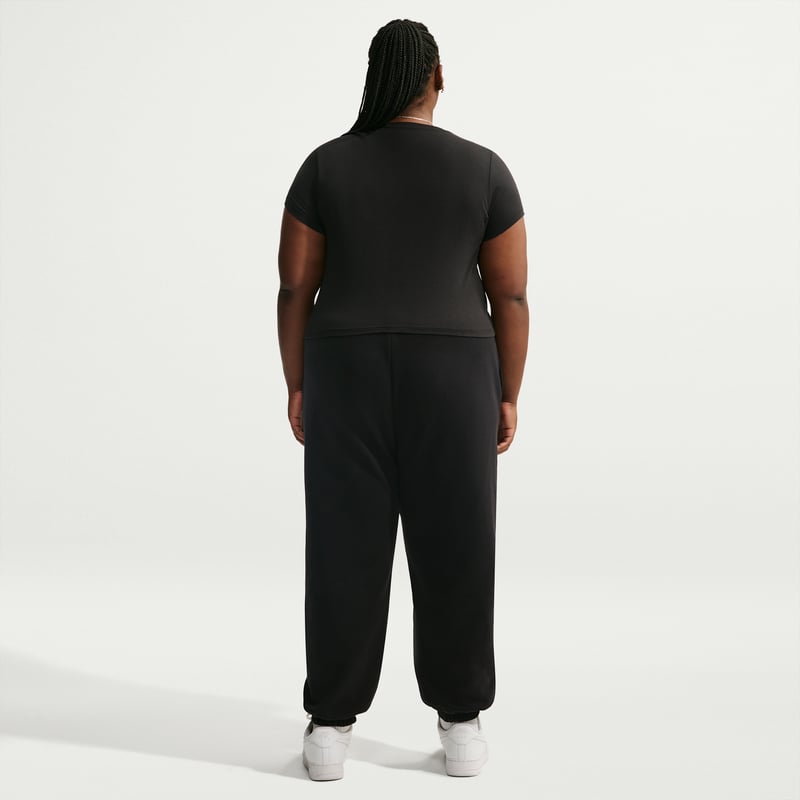 Nike Studio Fleece Medium Weight Oversized High-Rise Cuffed Bukse "Total Black & Sail" | Dame | | 04 | SPORTSHOWROOM