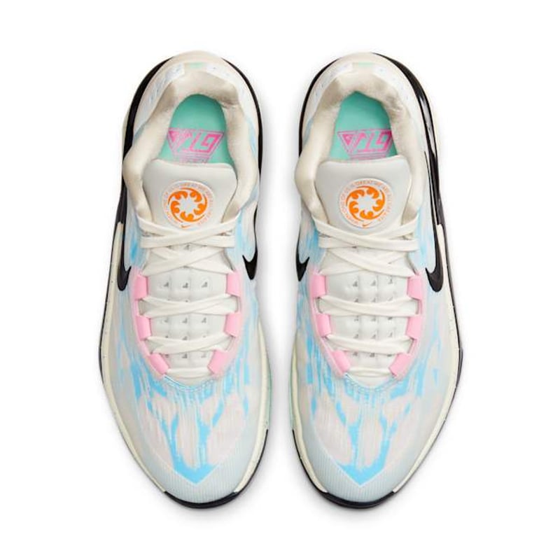 Nike G.T. Cut 2 DJ6015-104 04