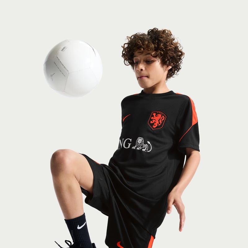 Nike Netherlands Strike Dri-FIT IB5474-010 04