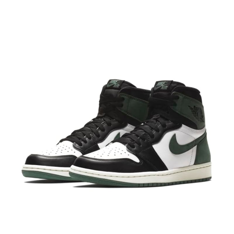 Jordan 1 Retro High OG 555088-135 04