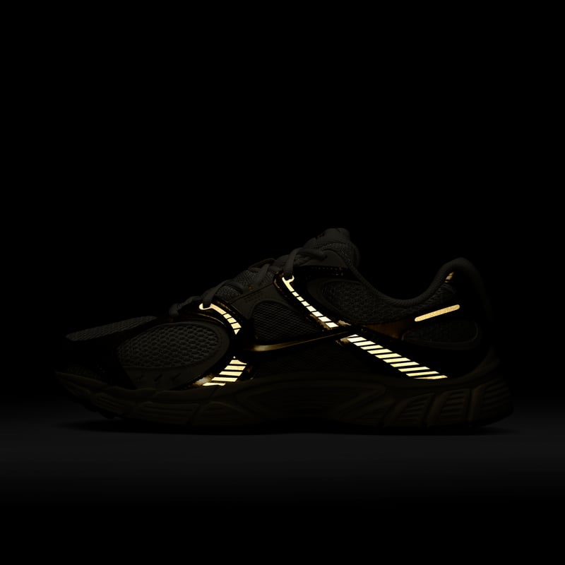 Nike V5 RNR IO7523-030 09