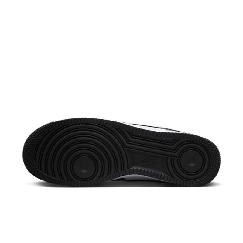 Nike Air Force 1 '07 DV0788-001 03