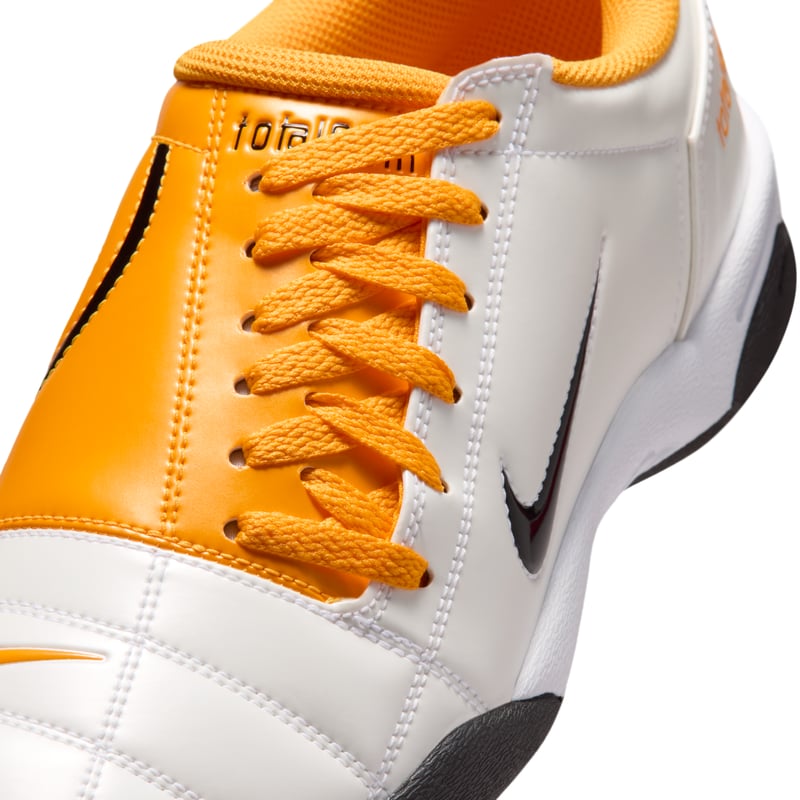 Nike Total 90 HQ2851-101 07