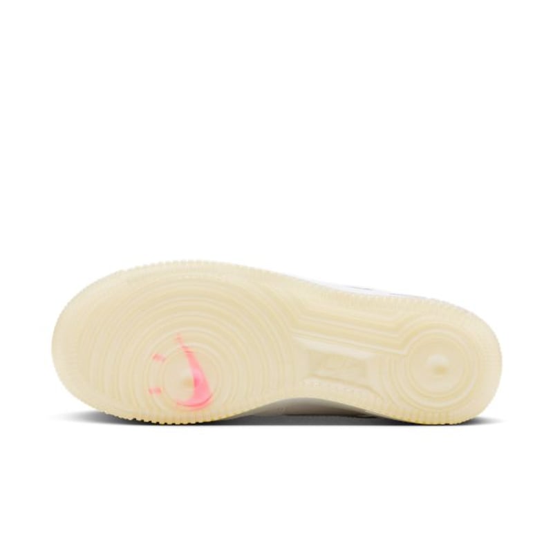Nike Air Force 1 '07 LX FZ5531-111 02