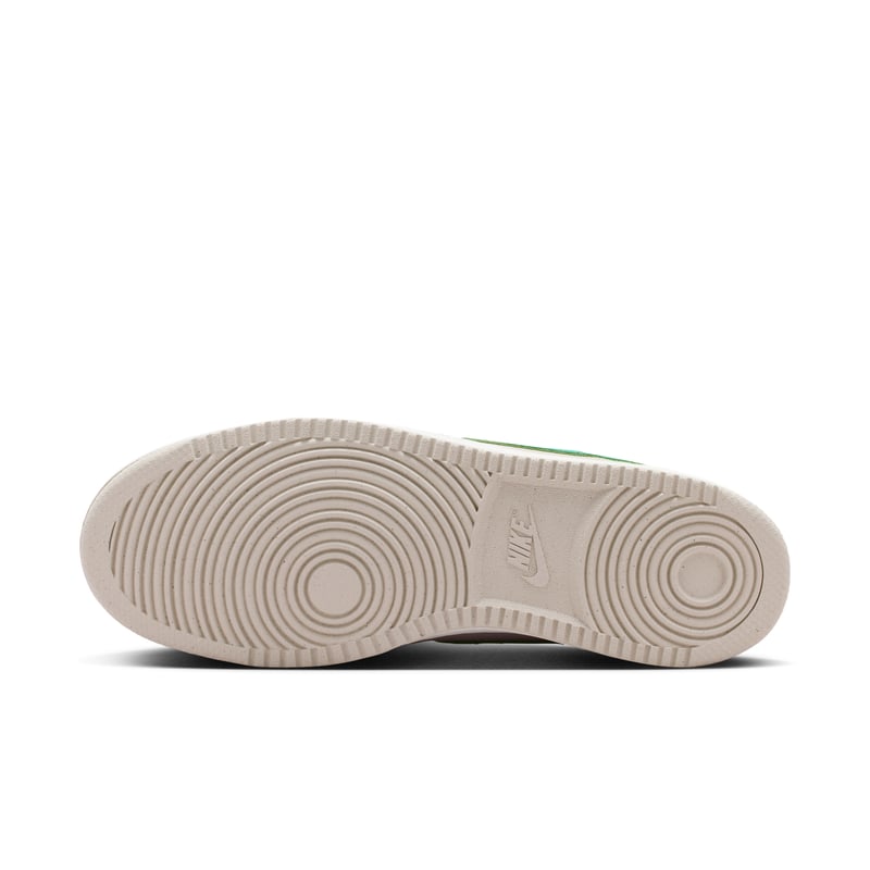 Nike Court Vision Low sneakers "Sail & Emerald Green" | Män | Sportstyle | 02 | SPORTSHOWROOM