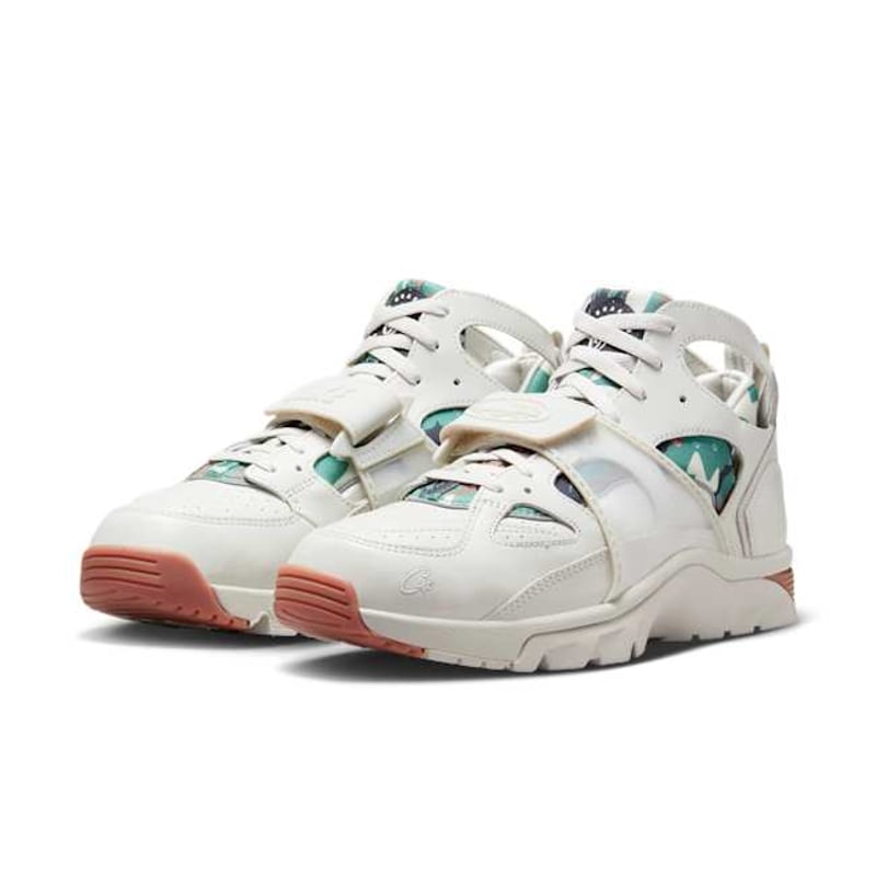 Nike Air Trainer Huarache x Corteiz FQ8793-002 05