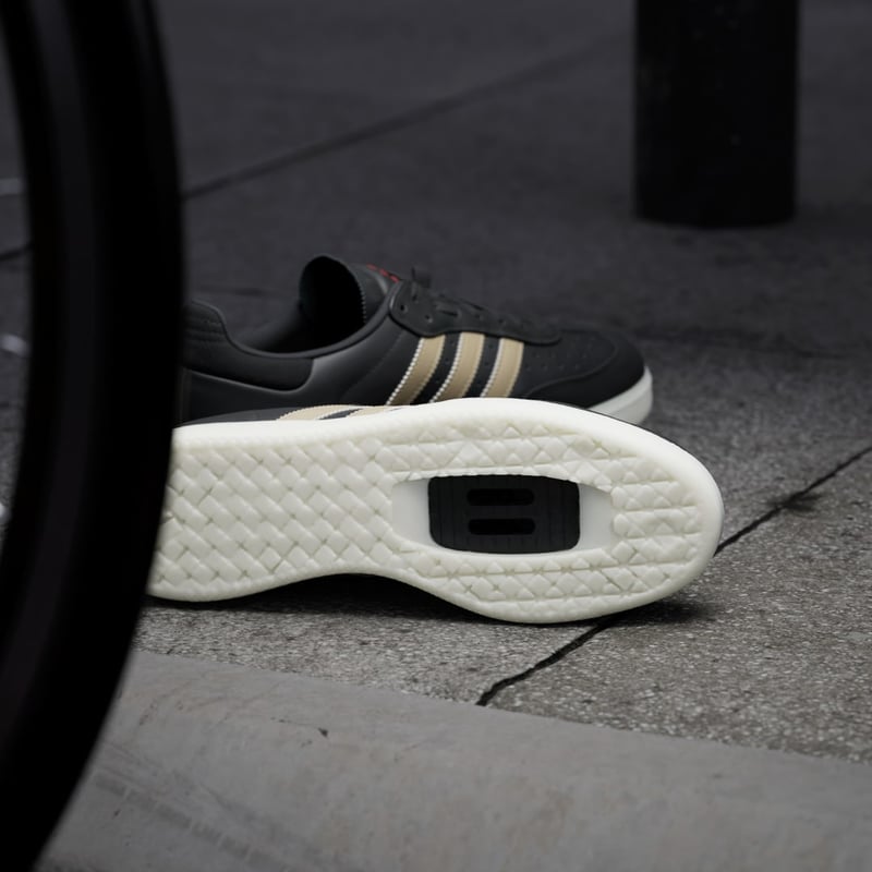 adidas Velosamba Leather IH5214 04