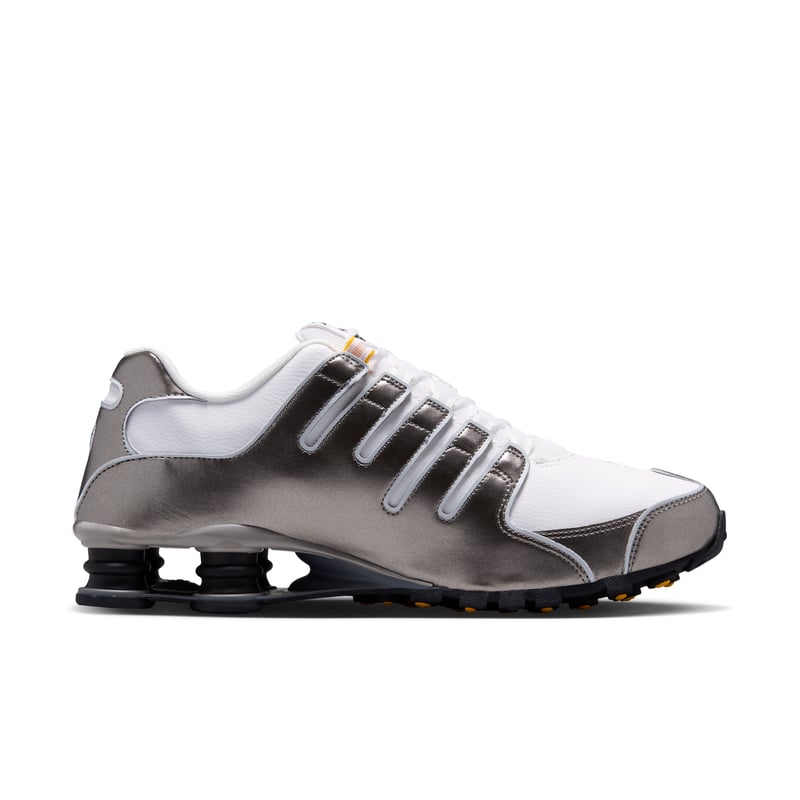 Nike Shox NZ trainers "Summit White & Metallic Pewter" | Men | SportStyle | 02 | SPORTSHOWROOM