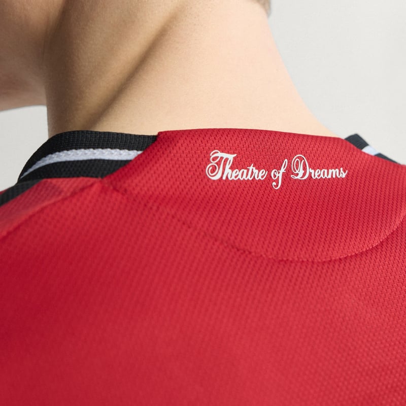 adidas Manchester United 2025/26 Home Authentic Long Sleeve JP3022 04