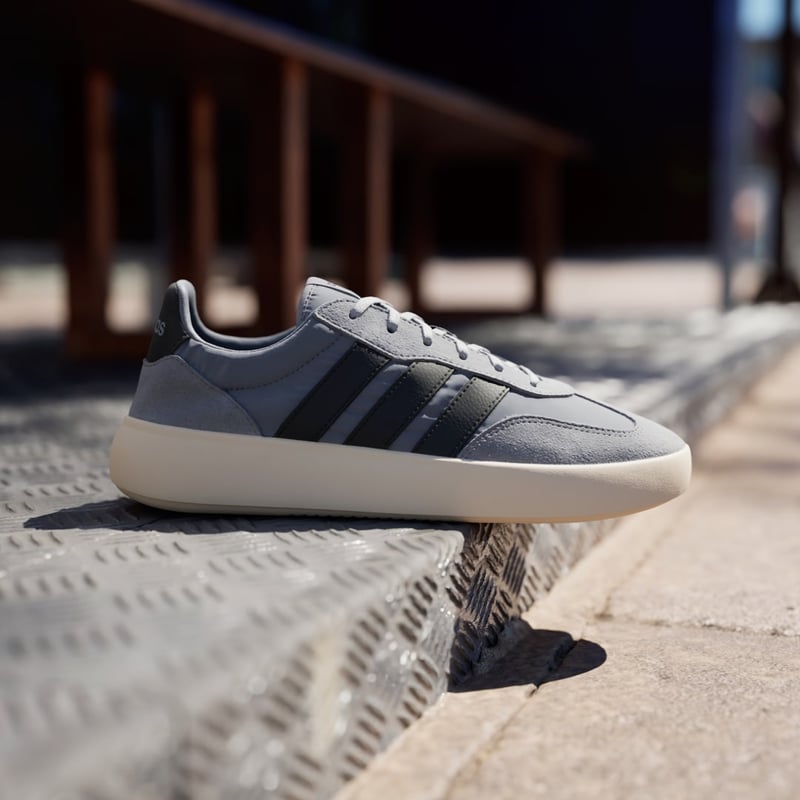 adidas Barreda Decode JR3518 02