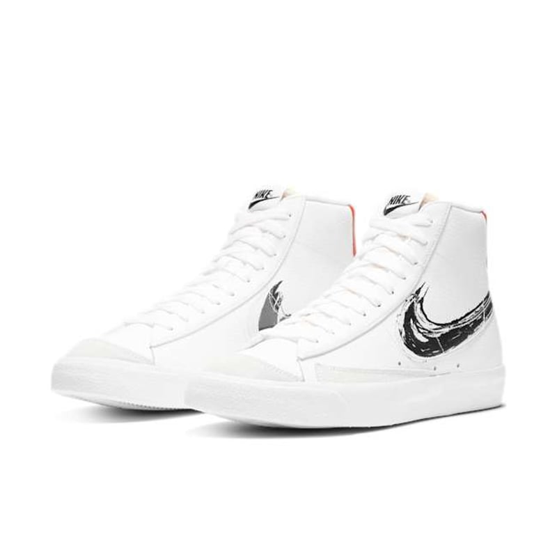 Nike Blazer Mid '77 DC4838-100 05