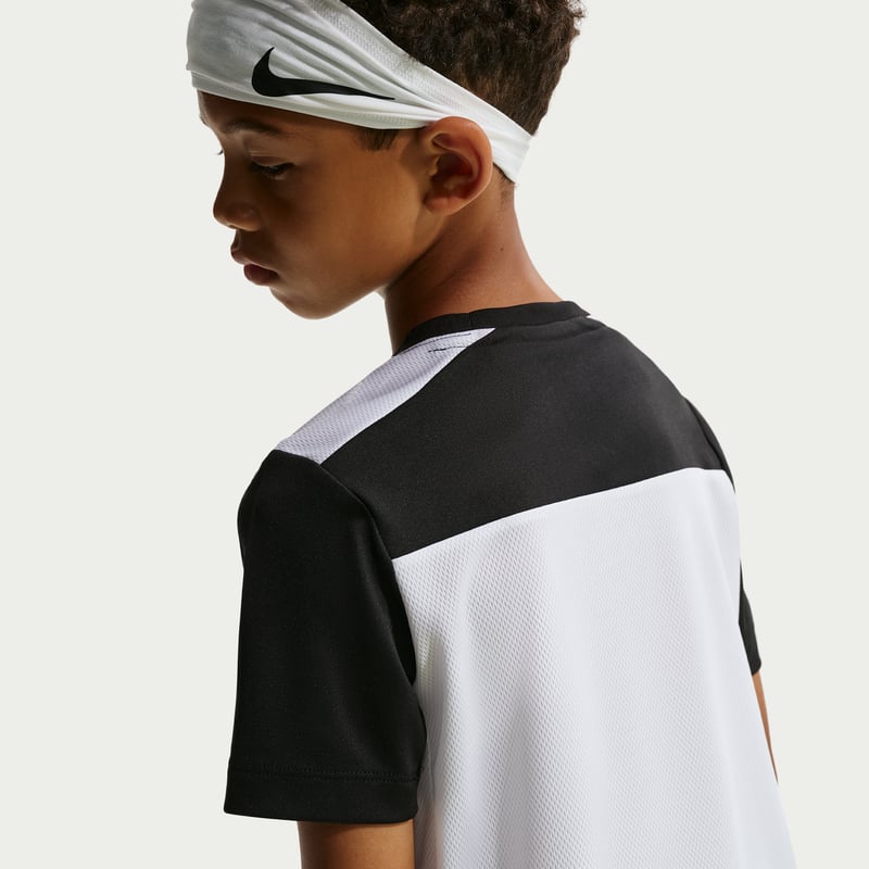 Nike Academy+ Dri-FIT IO7318-010 02