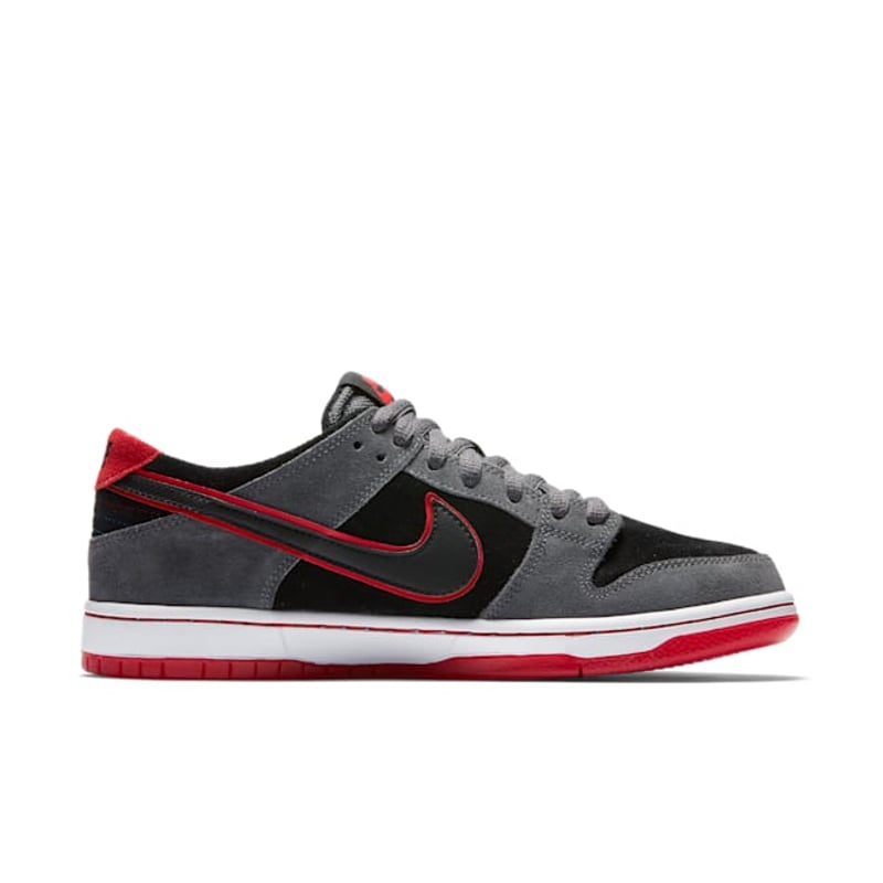 Nike SB Zoom Dunk Low Pro x Ishod Wair 895969-006 03