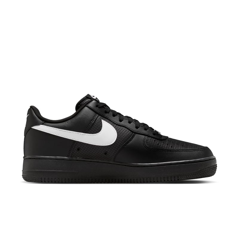 Nike Air Force 1 '07 LV8 Ripstop Sneaker "Black & White" | Herren | Sportstyle | 03 | SPORTSHOWROOM