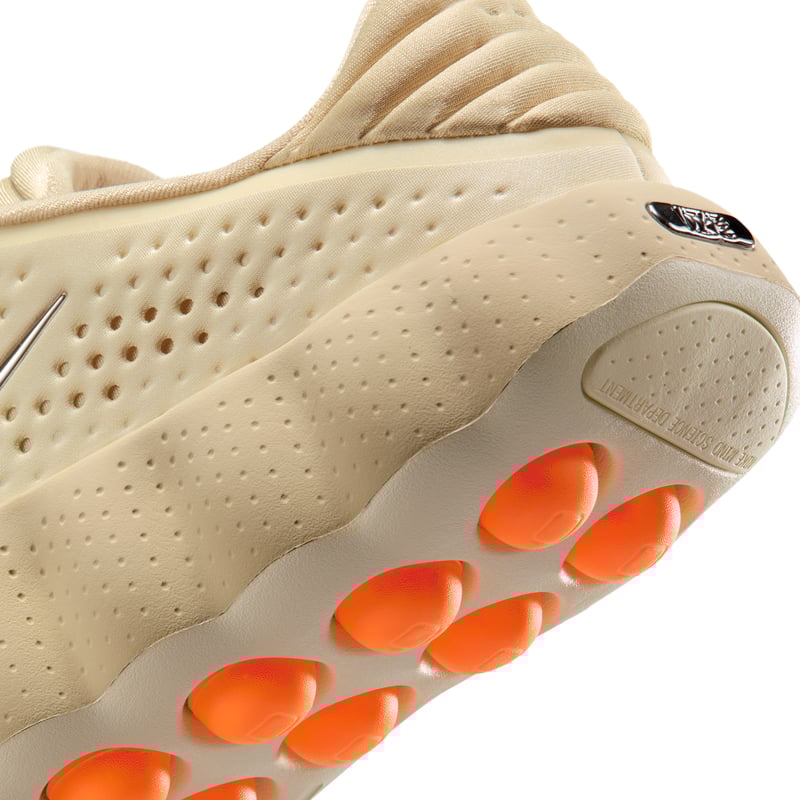 Nike Mind 002 HQ4308-200 09