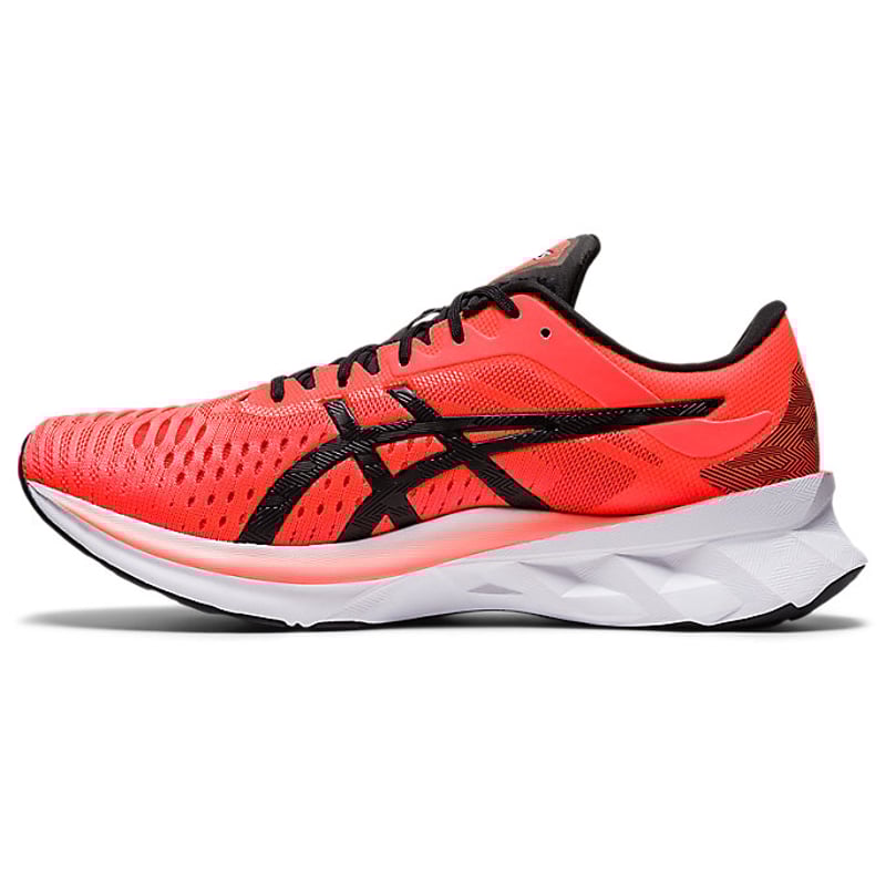 ASICS Novablast 1011B072-600 04