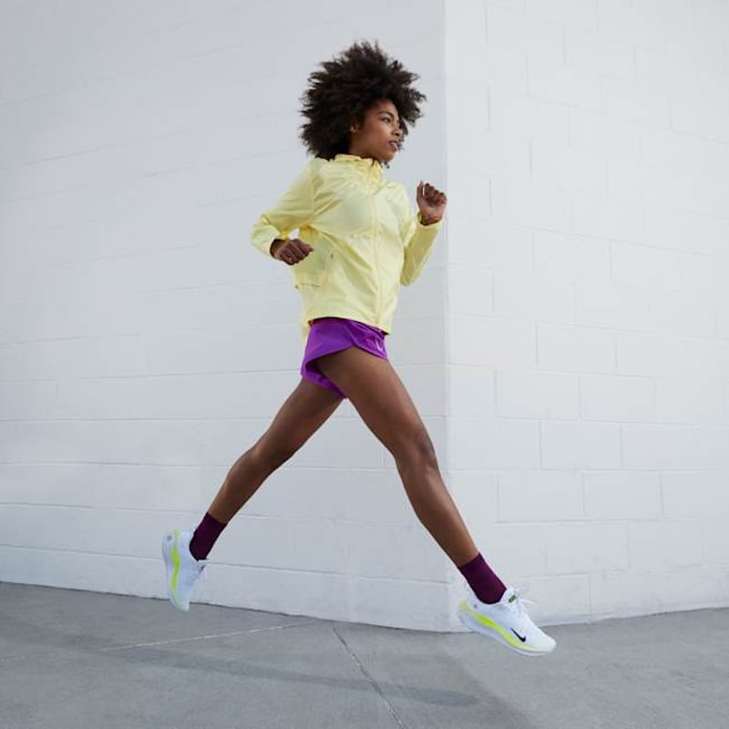 Nike InfinityRN 4 DR2670-101 02