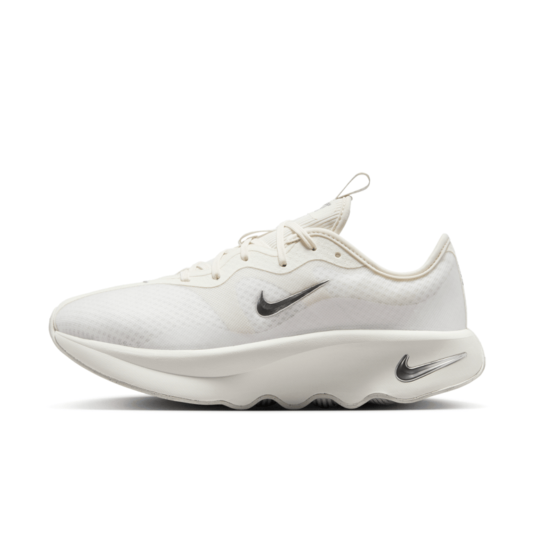 Scarpe Nike Motiva 2 "Summit White & Phantom" | Donna | Camminata | 01 | SPORTSHOWROOM