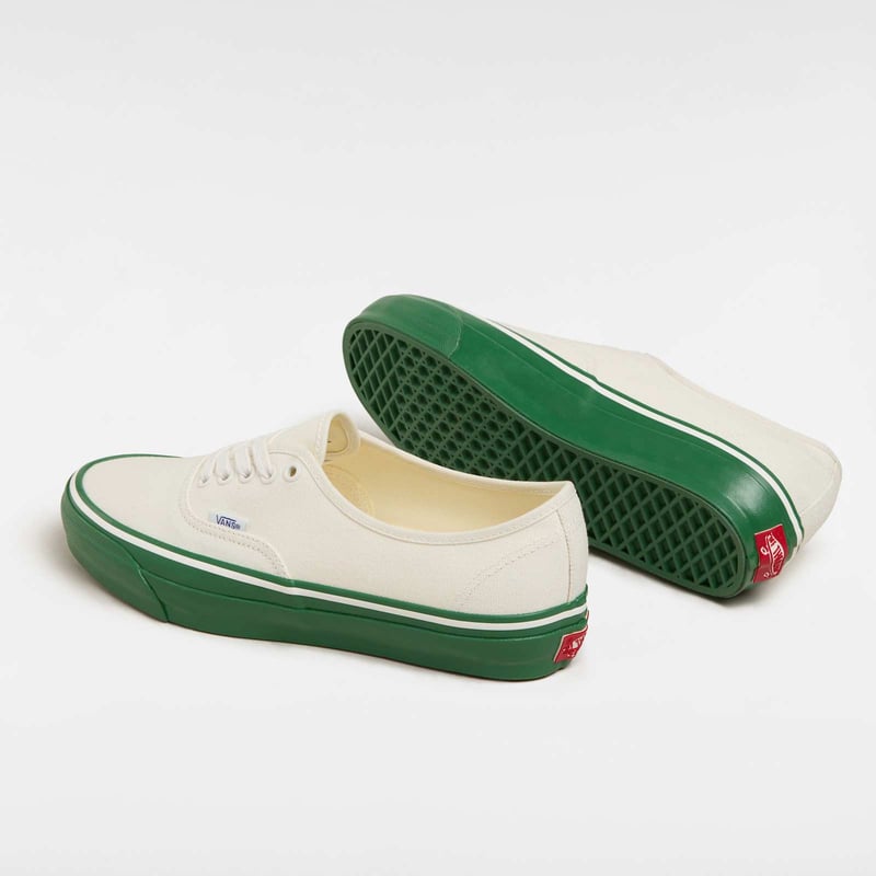 Vans Premium Authentic VN000EBNWGR 03