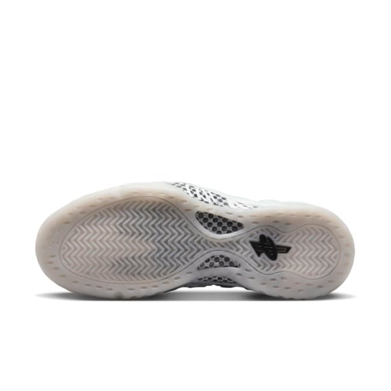 Nike Air Foamposite One QS ‘Dream A World’ DM0115-001 02