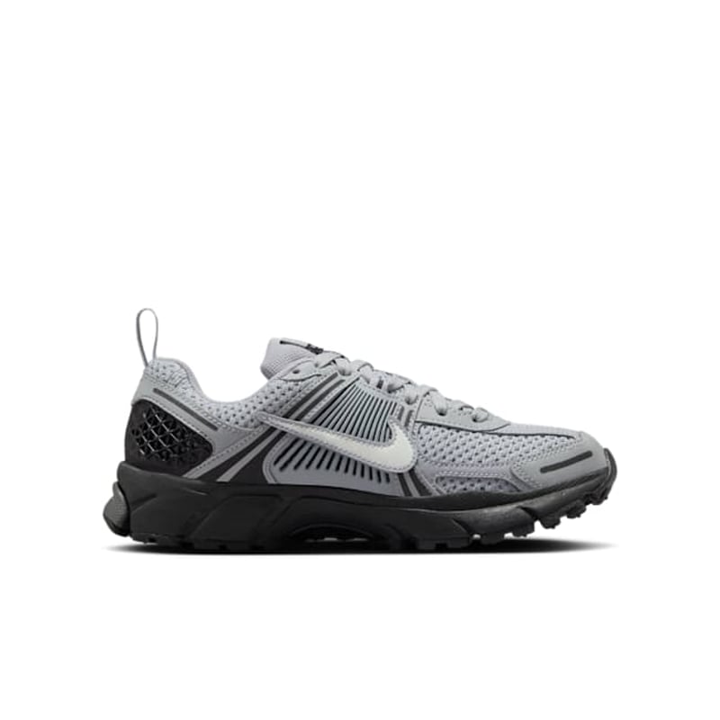 Nike Vomero 5 HV6421-001 03