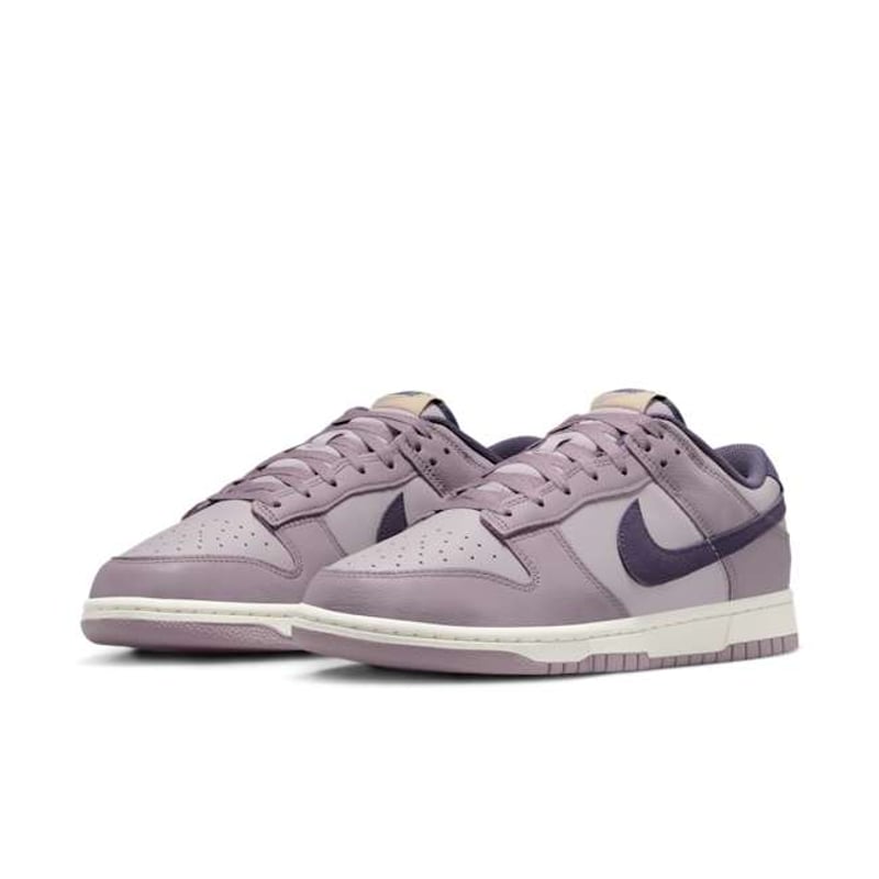Nike Dunk Low SE HQ3642-202 05