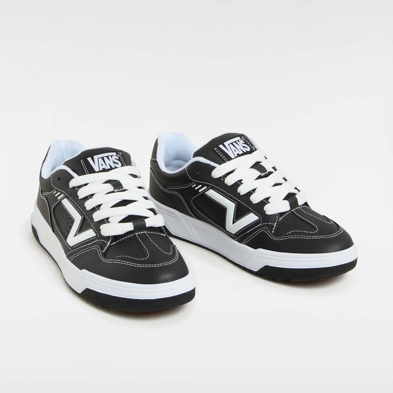 Vans Upland VN000D25BZW 02