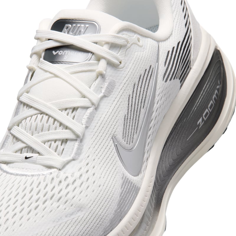 Scarpe da running Nike Vomero 18 "Summit White & Photon Dust" | Donna | Corsa | 06 | SPORTSHOWROOM