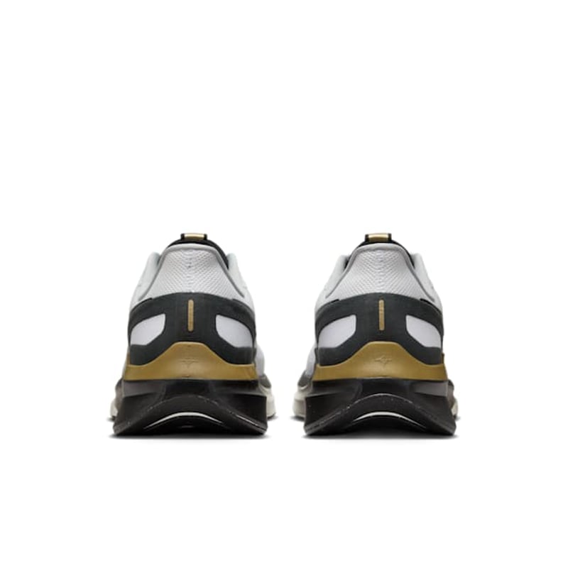 Nike Structure 25 HQ3660-100 06