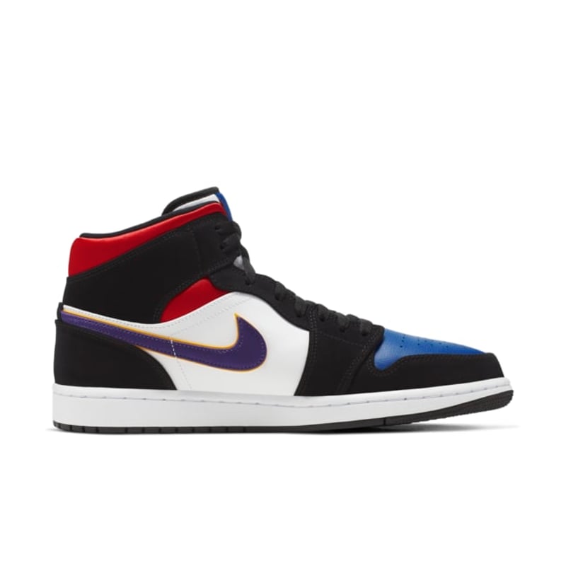 Jordan 1 Mid SE 852542-005 03