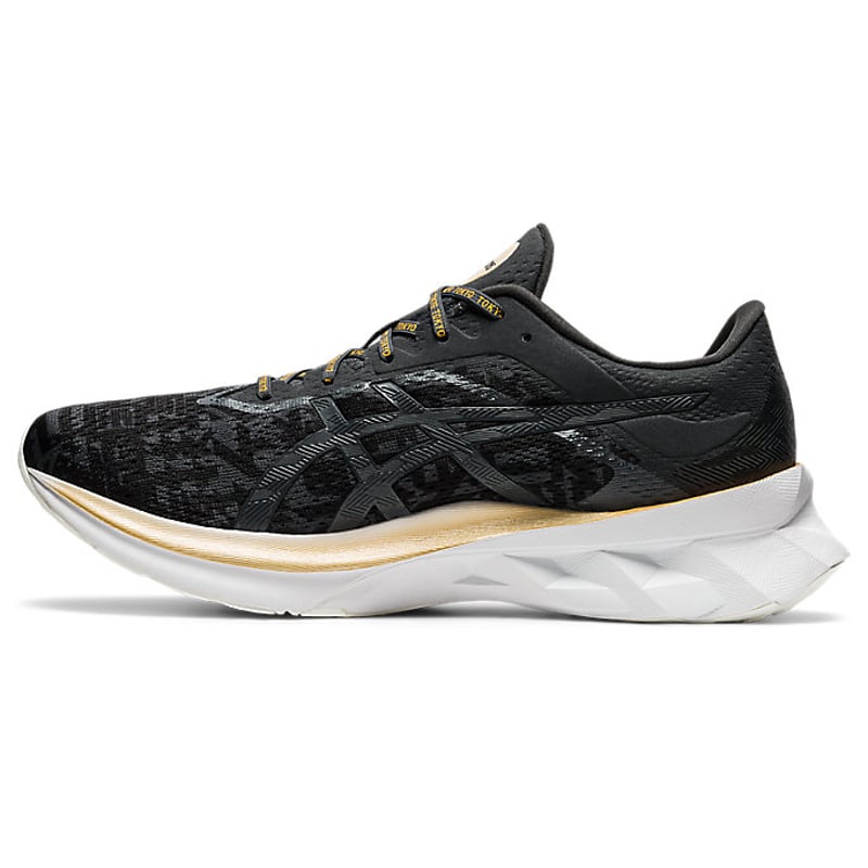 ASICS Novablast 1011B059-001 04