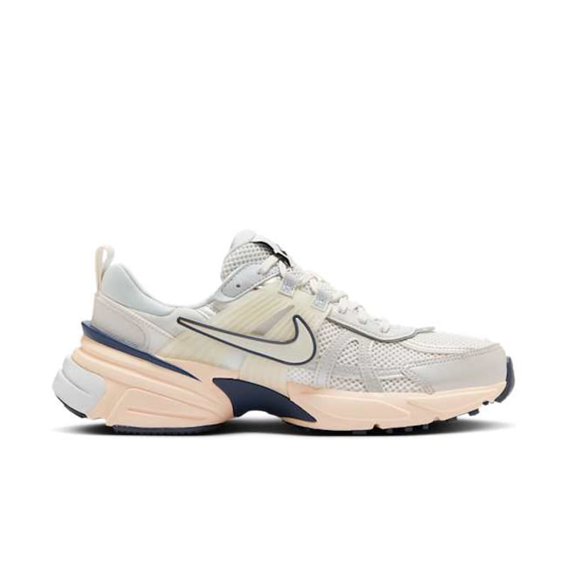 Nike V2K Run FD0736-004 03