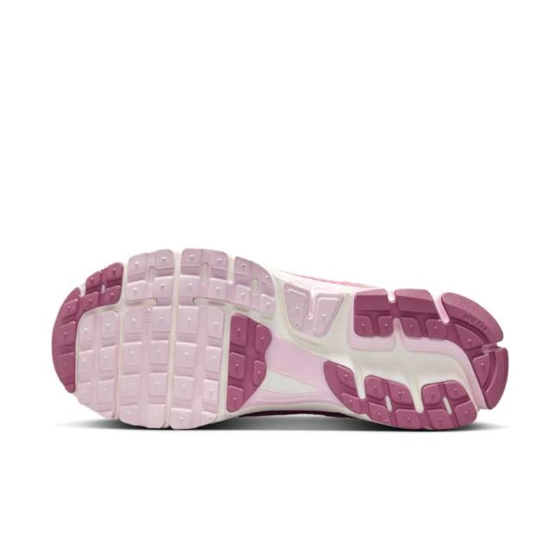 Nike Zoom Vomero 5 FJ2028-600 02