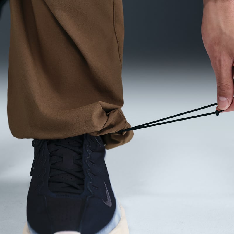 Nike Tech Woven Oversized HM7158-235 06