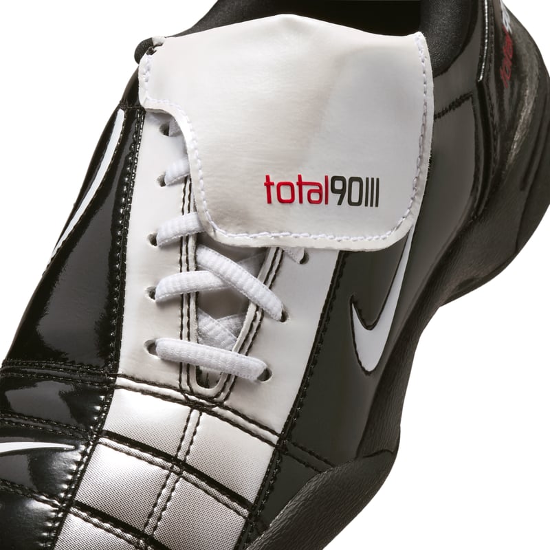 Nike Total 90 SE IO2389-001 07