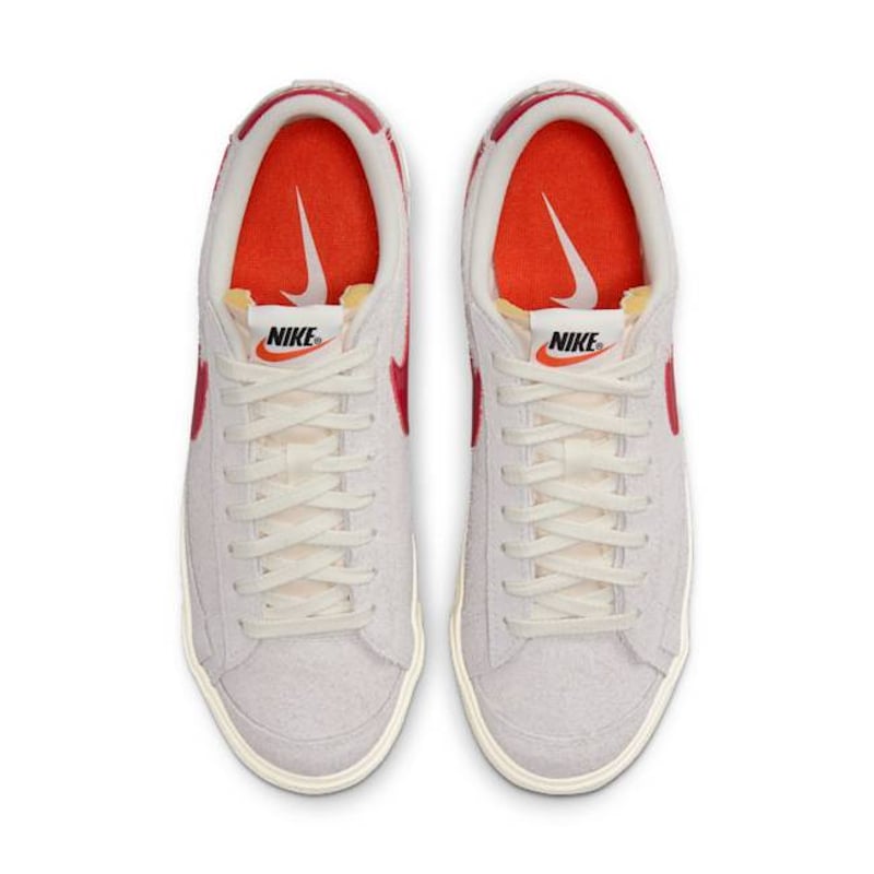 Nike Blazer Low '77 Vintage FQ8060-100 05