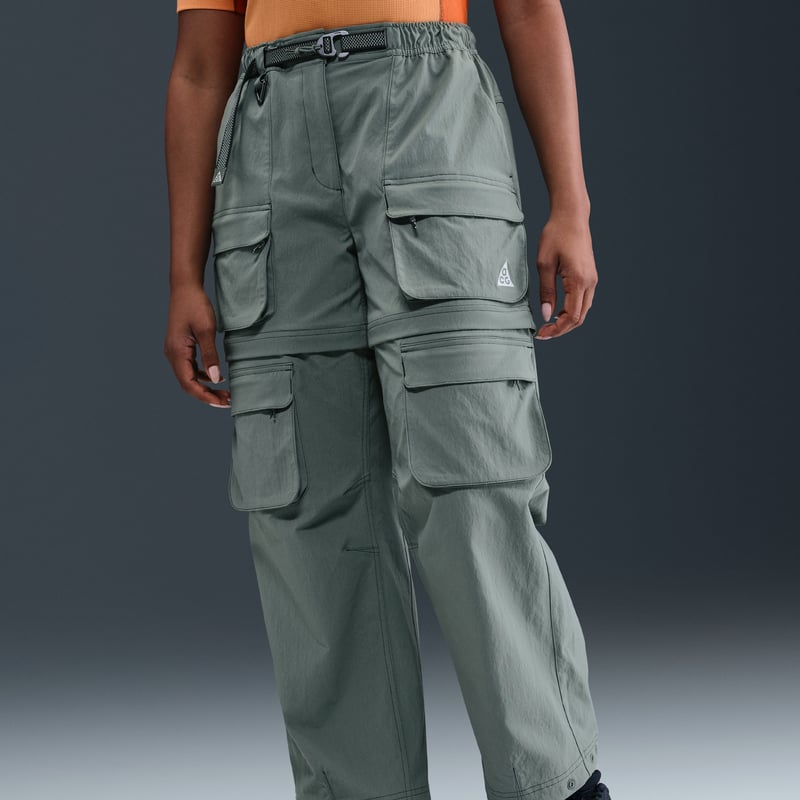 Nike ACG "Smith Summit" Zip-off Bukse "Clay Green & Seaweed" | Dame | | 02 | SPORTSHOWROOM