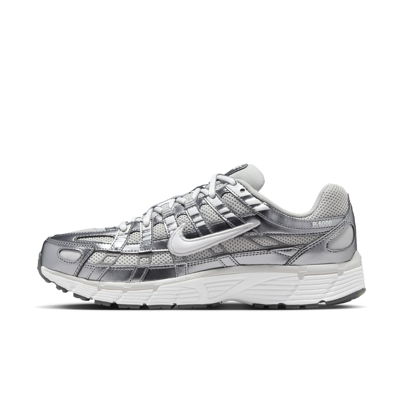 Nike P-6000 sneakers "Grey Fog & Metallic Cool Grey" | Dame | Sportstyle | 00 | SPORTSHOWROOM