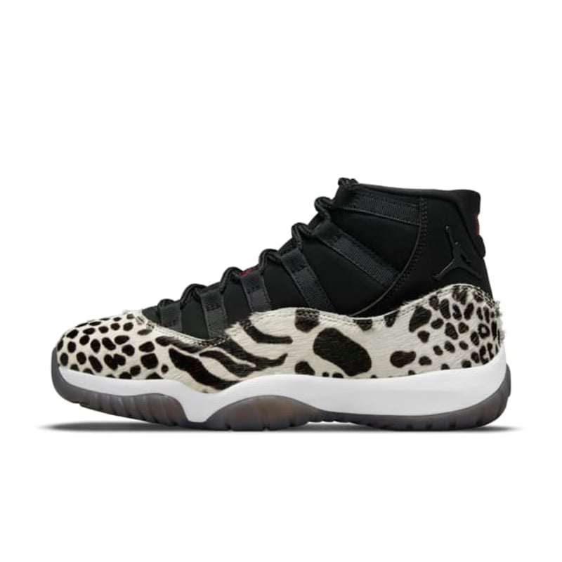 Jordan 11 Retro AR0715-010 01