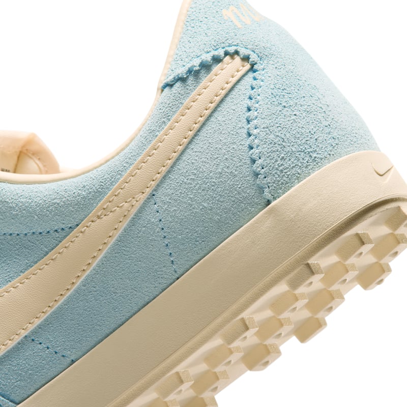 Nike Astrograbber Suede IQ7611-400 08