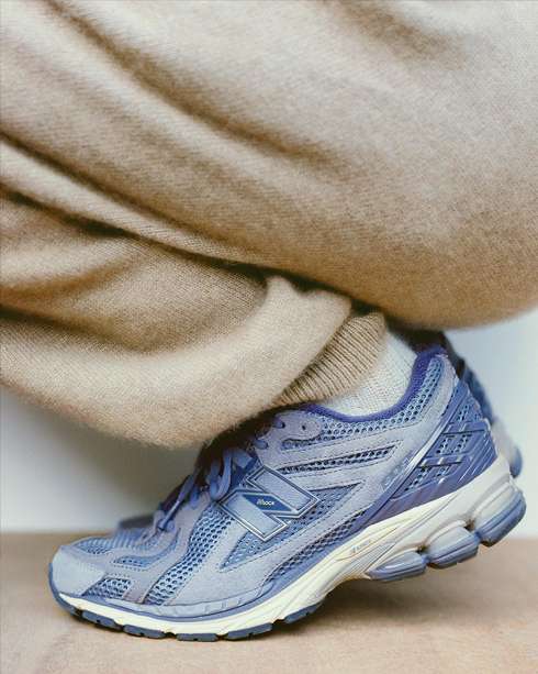 New Balance 1906R x AURALEE M1906RAL