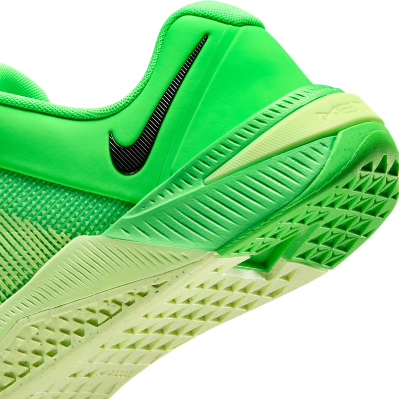 Nike Metcon 10 gym runners "Green Strike & Light Liquid Lime" | Men | Training | 08 | SPORTSHOWROOM